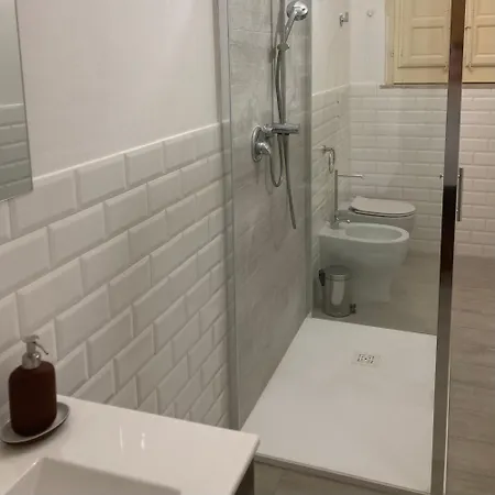 En-suite Triple Room-giardino A Mare Pensjonat Donnalucata (Sicily)
