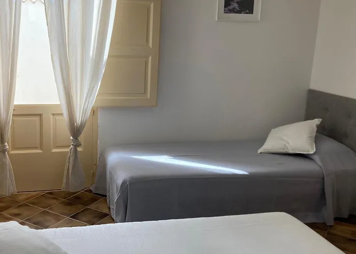 En-suite Triple Room-giardino A Mare