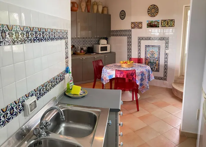 En-suite Triple Room-giardino A Mare